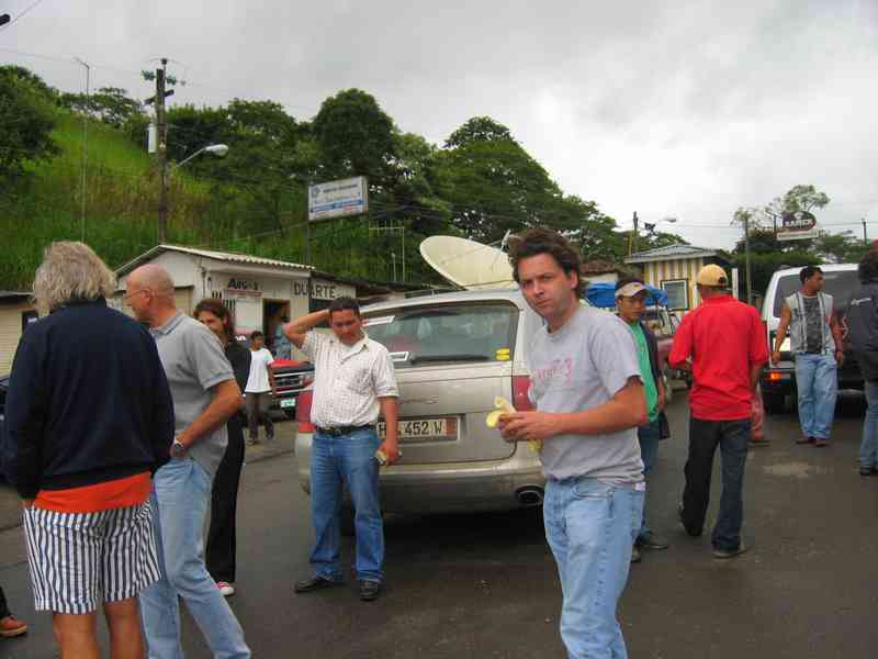 3_border_crossing_nicaragua.jpg